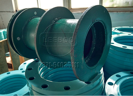 柔性套管式<a href=http://m.hnsairui56.com target=_blank class=infotextkey>伸縮器</a>的管道作用