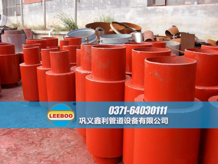 套筒<a href=http://m.hnsairui56.com target=_blank class=infotextkey>補(bǔ)償器</a>發(fā)貨圖